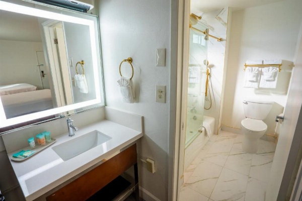 Sands Inn & Suites image 13