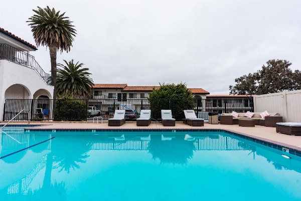 Sands Inn & Suites image 4